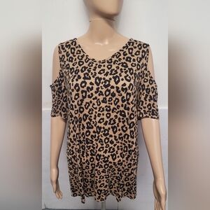Niloufo XXL Cold Shoulder Top Animal Print Stretch New With Tags